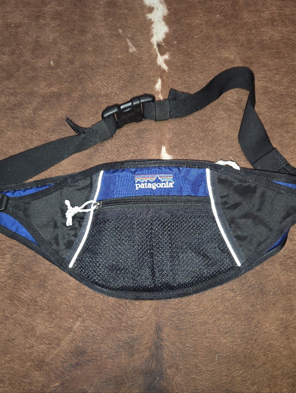 vintage Patagonia mesh front fanny pack LIKE NEW